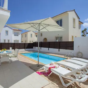 Villa Clematis, Protaras